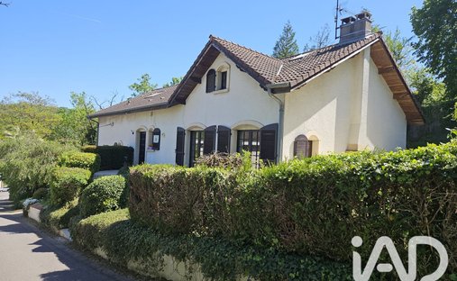 House in Sainte-Ruffine, Grand Est, France 1