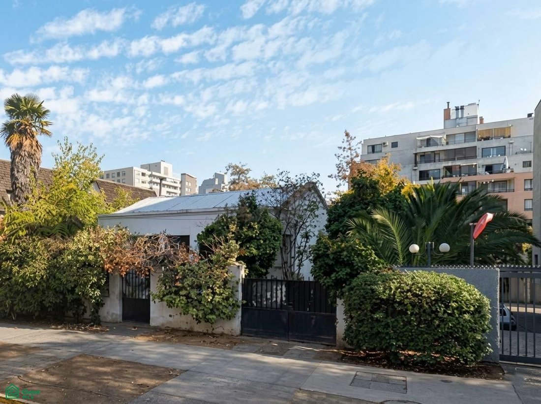 Condo in Ñuñoa, Santiago Metropolitan Region, Chile 4 - 17233309