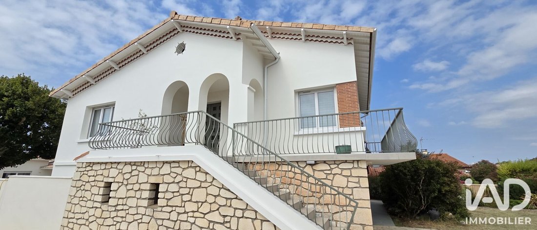 House in Vaux-sur-Mer, Nouvelle-Aquitaine, France 1 - 18571574