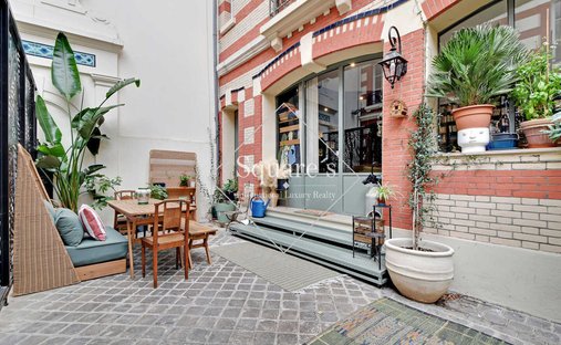 House in La Fourche-Guy Môquet, Paris 17e Arrondissement, Paris 1