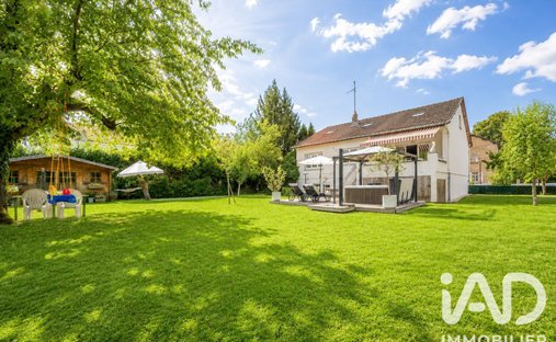 House in Longeville-les-Metz, Grand Est, France 1