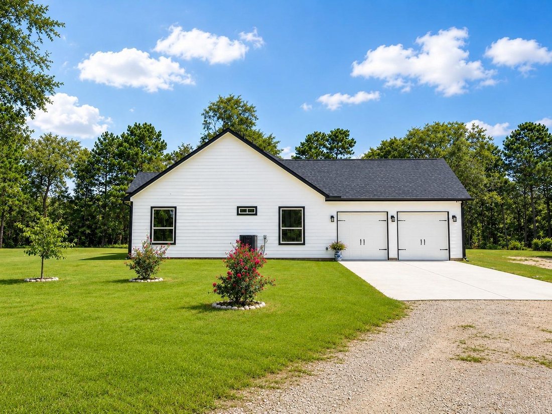 House in Waller, Texas, United States 3 - 18570626
