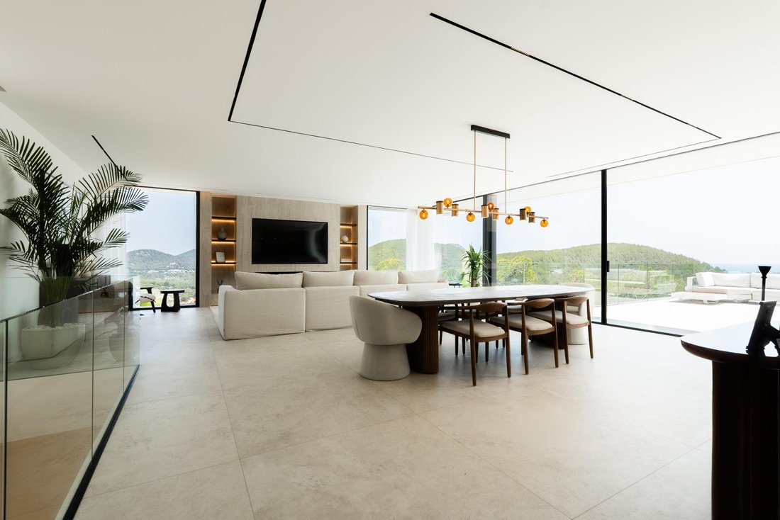 Villa in Roca Llisa, Santa Eularia des Riu, Balearic Islands 2 - 18572116