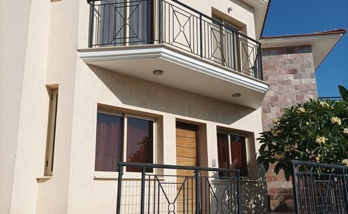 House in Agios Athanasios, Limassol, Cyprus 1