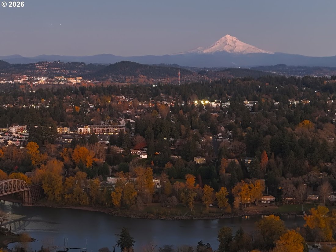 House in Lake Oswego, Oregon, United States 3 - 18572796