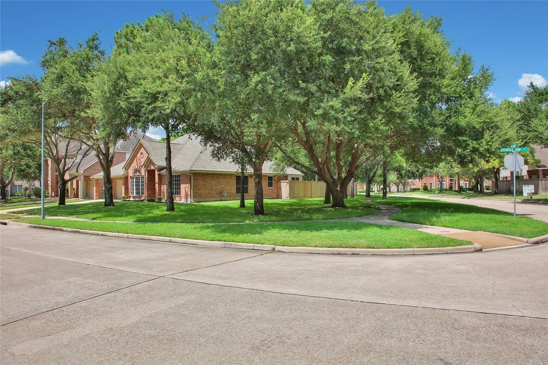 House in Katy, Texas, United States 3 - 18567639