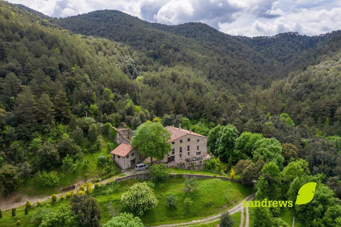 Country House in la Vall de Bianya, Catalonia, Spain 2 - 18351596