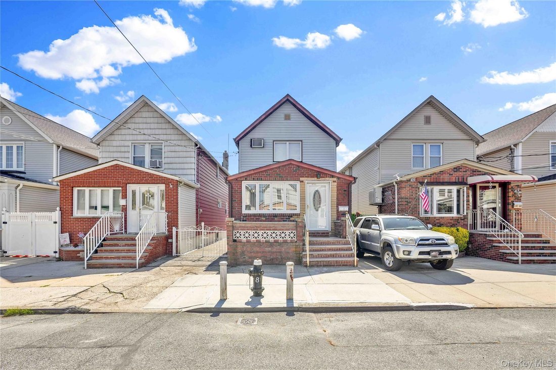 House in New York, New York, United States 3 - 18568531