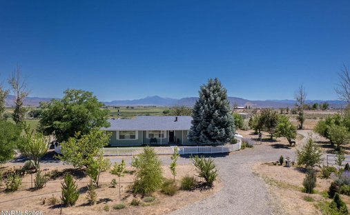 House in Smith Valley, Nevada, United States 1