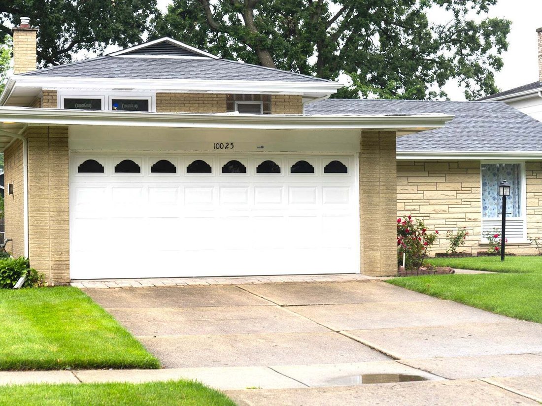 House in Skokie, Illinois, United States 3 - 18568701