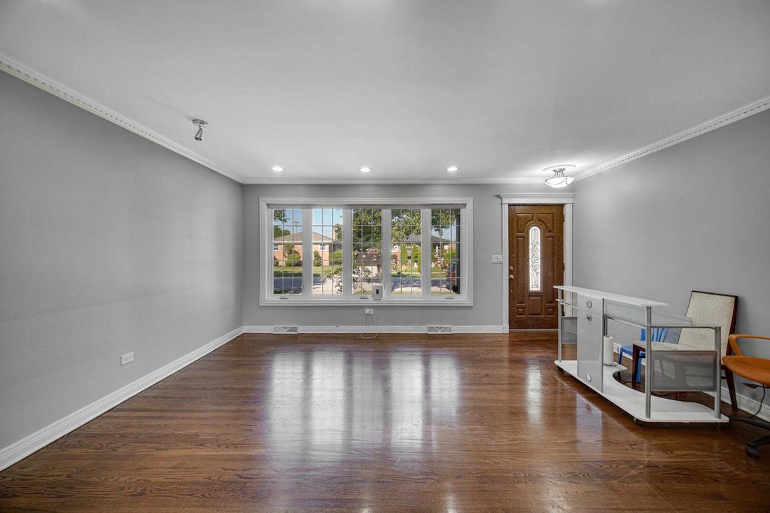 House in Morton Grove, Illinois, United States 5 - 18568691