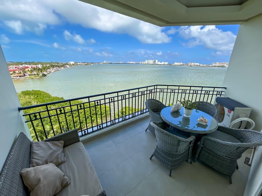 Apartment in Cancún, Quintana Roo, Mexico 1 - 18569505