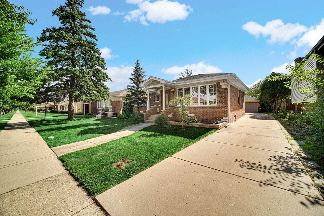 House in Morton Grove, Illinois, United States 3 - 18568691