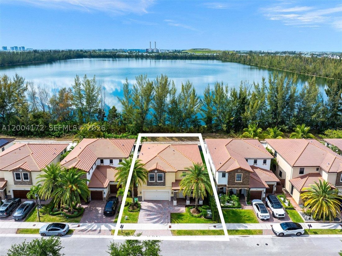 House in Doral, Florida, United States 1 - 17738021