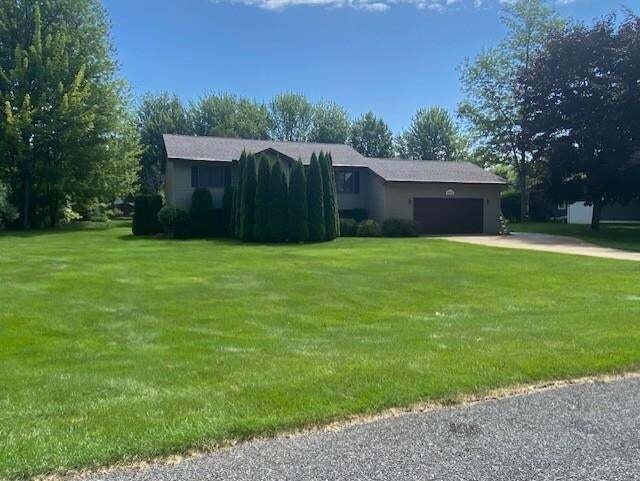 House in Elk Rapids, Michigan, United States 2 - 18573353