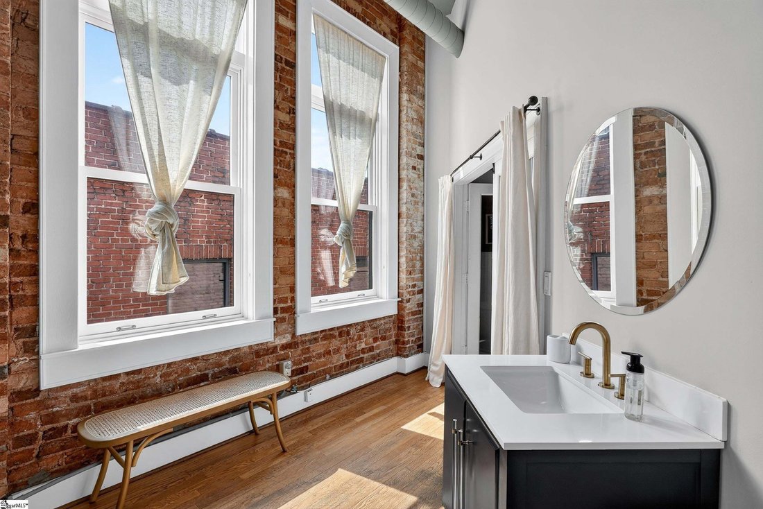 Condo in Greenville, South Carolina, United States 5 - 18572990