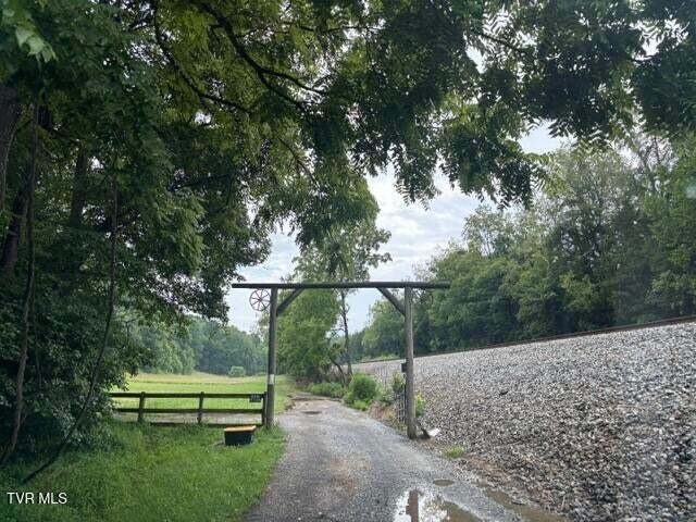 House in Bristol, Tennessee, United States 5 - 18571479