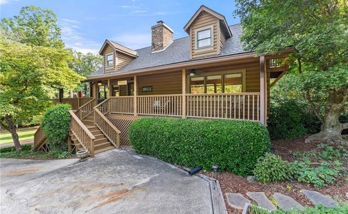 House in Cleveland, Georgia, United States 1