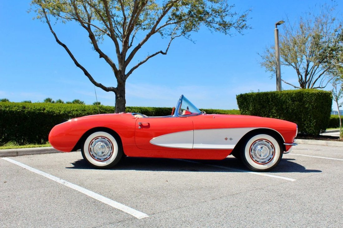 Cabriolet in Sarasota, FL, United States 3 - 18568176