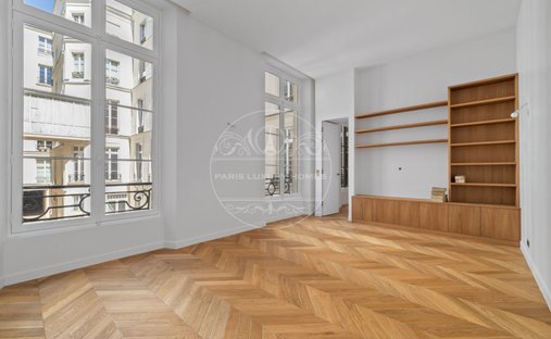Apartment in Palais Royal, Paris 1er Arrondissement, Paris 1