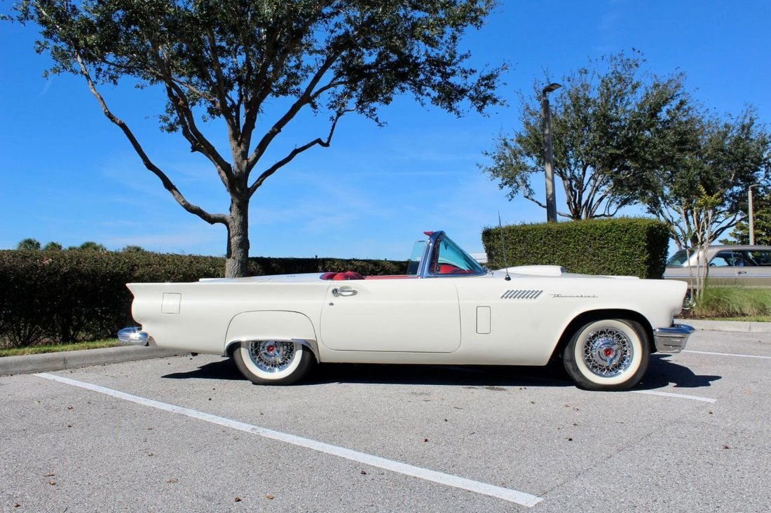 Cabriolet in Sarasota, FL, United States 2 - 18568193