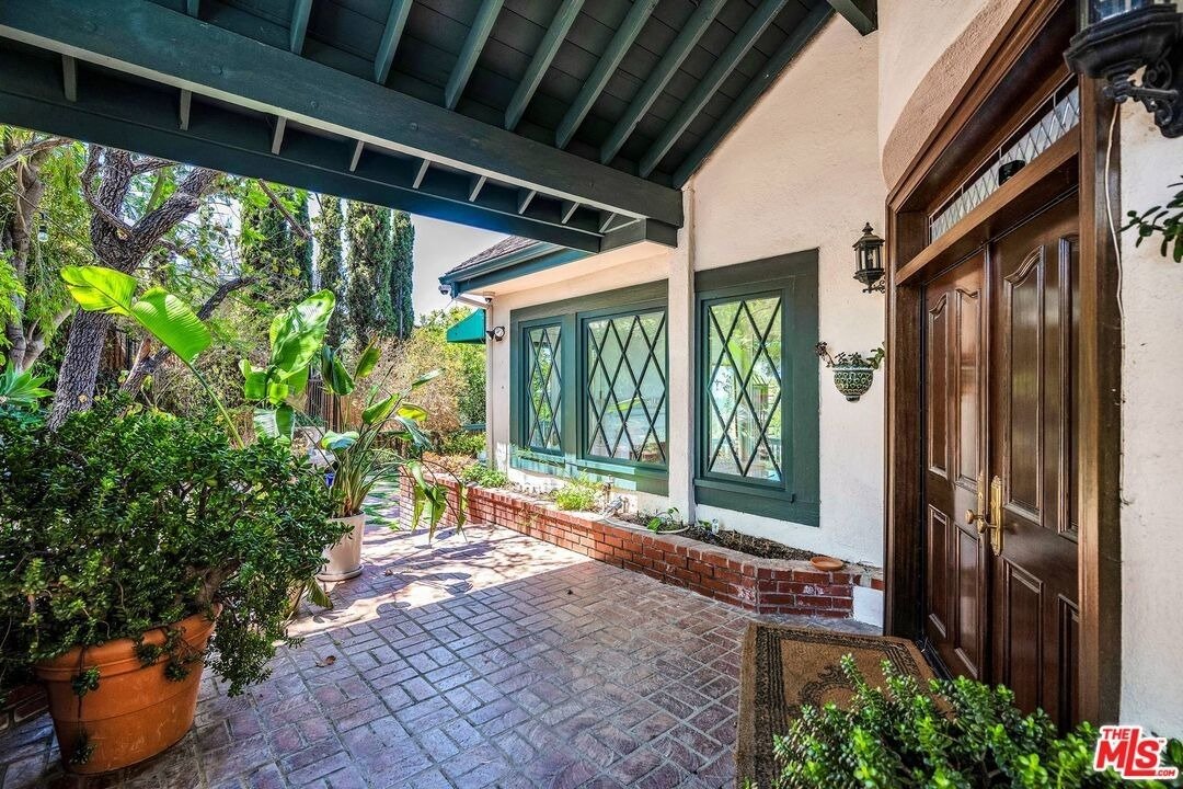 House in Beverly Hills, California, United States 4 - 18570073