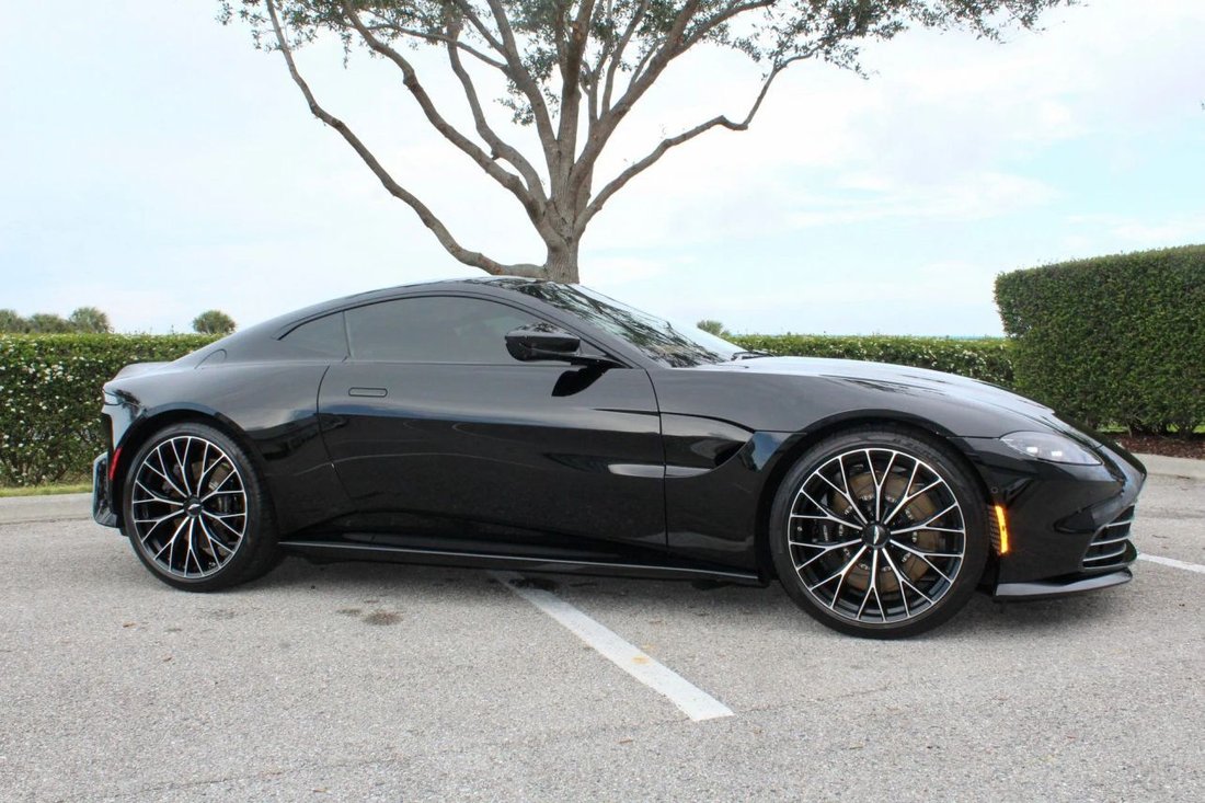Coupe in Sarasota, FL, United States 3 - 18568144