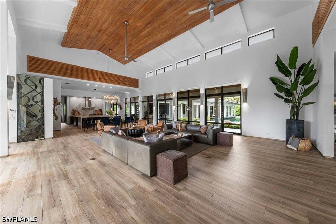 House in Naples, Florida, United States 5 - 18573080