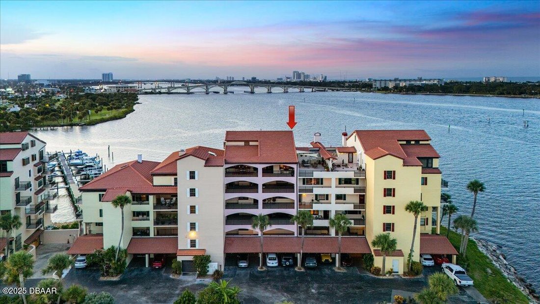 Condo in Daytona Beach, Florida, United States 1 - 18572865