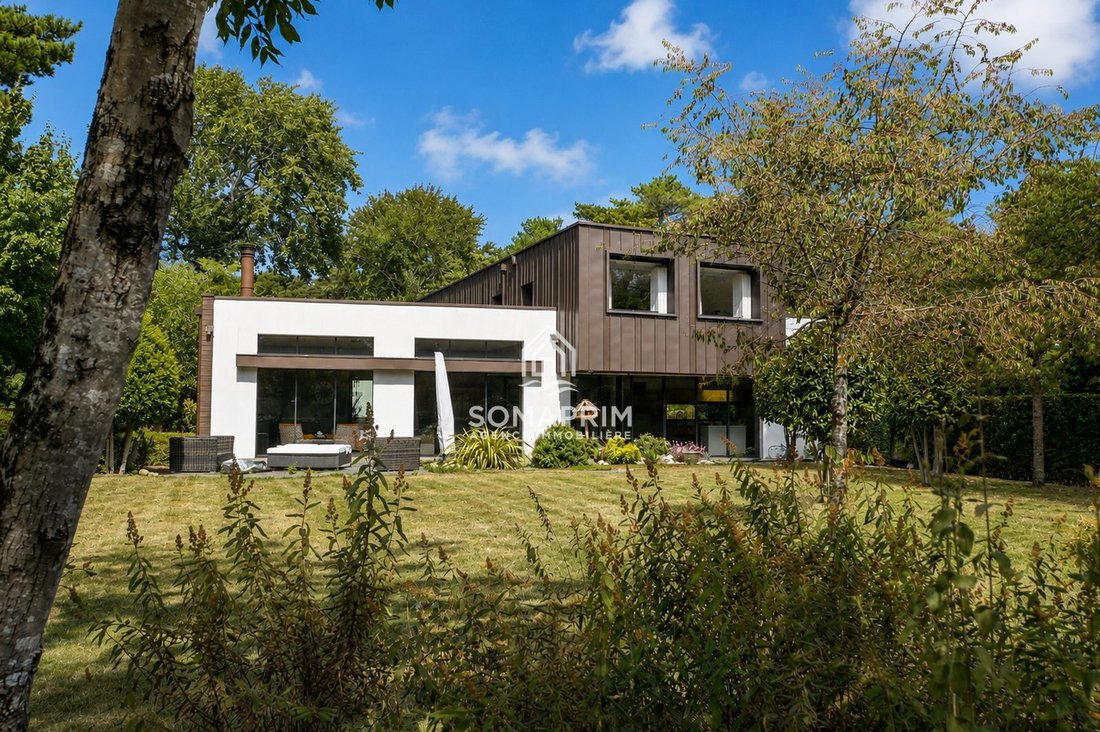 Villa in Neufchatel-Hardelot, Hauts-de-France, France 1 - 18570388