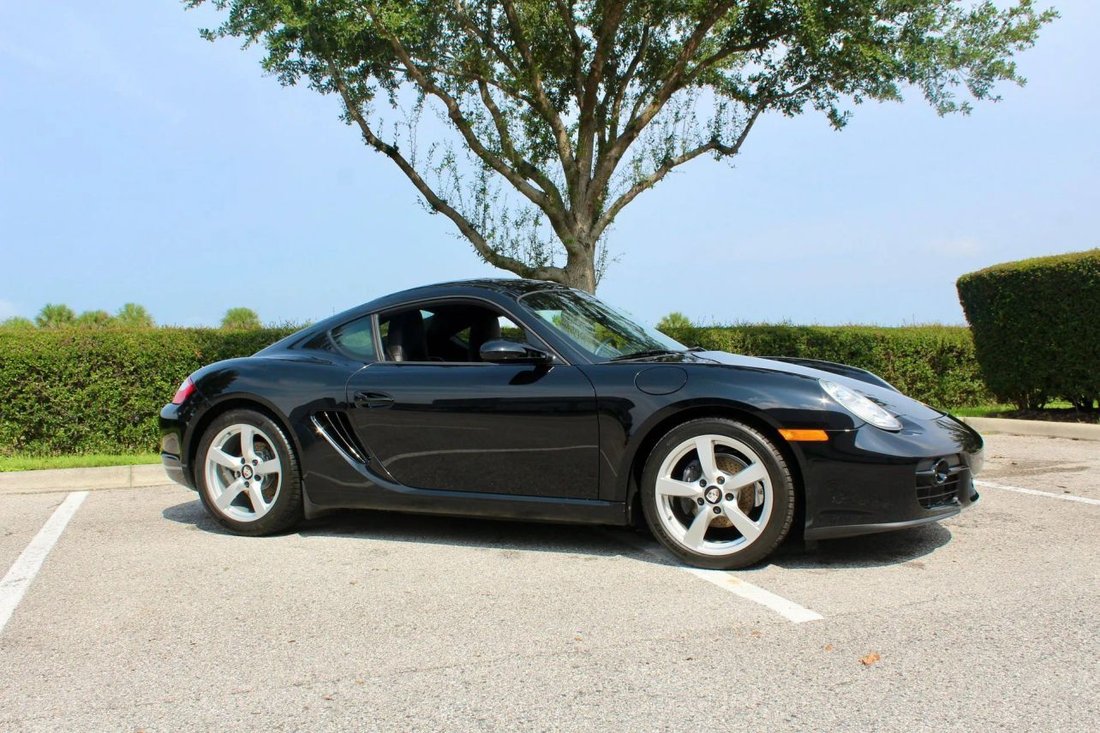 Coupe in Sarasota, FL, United States 3 - 18568140