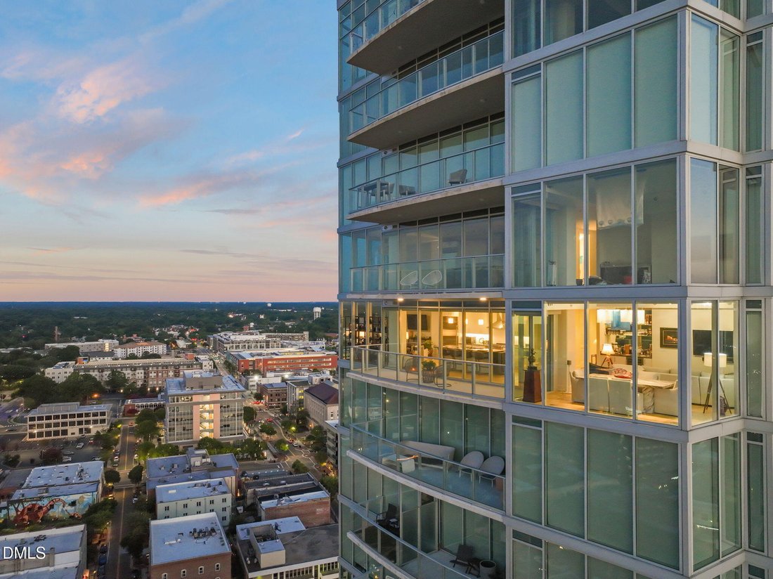 Condo in Durham, North Carolina, United States 3 - 18571555