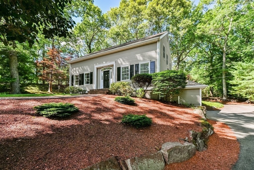 House in Attleboro, Massachusetts, United States 5 - 18490942