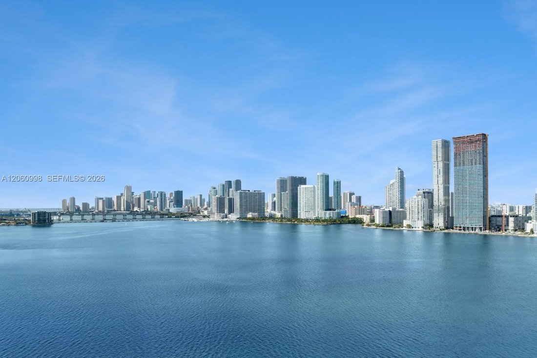 Condo in Miami, Florida, United States 3 - 18569463
