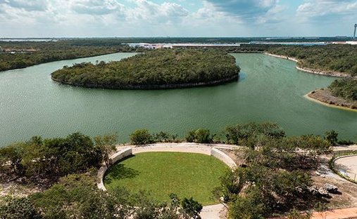 Land in Lagos del Sol, Quintana Roo, Mexico 1