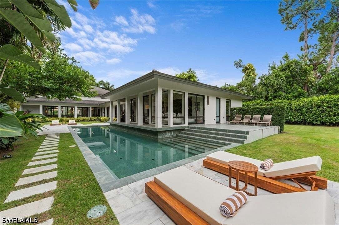 House in Naples, Florida, United States 3 - 18573080