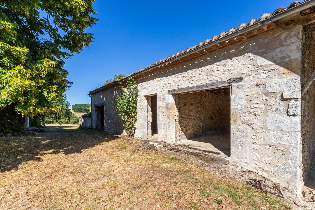 House in Tournon-d'Agenais, Nouvelle-Aquitaine, France 3 - 18569522