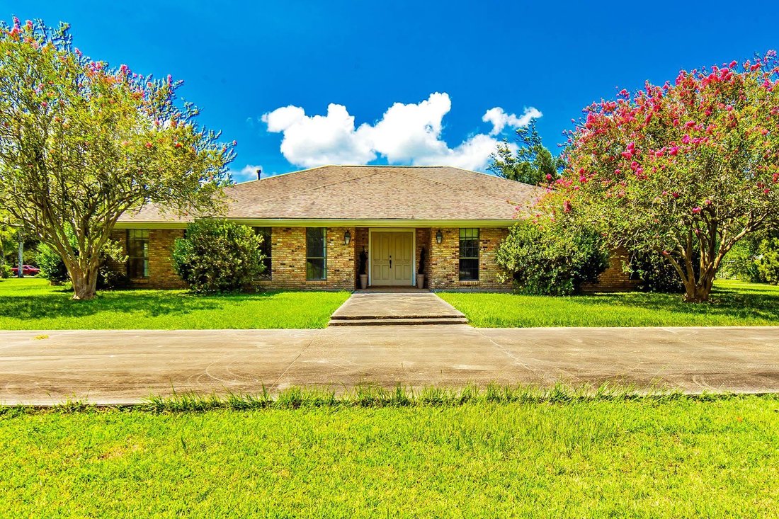 House in Houma, Louisiana, United States 1 - 18567434