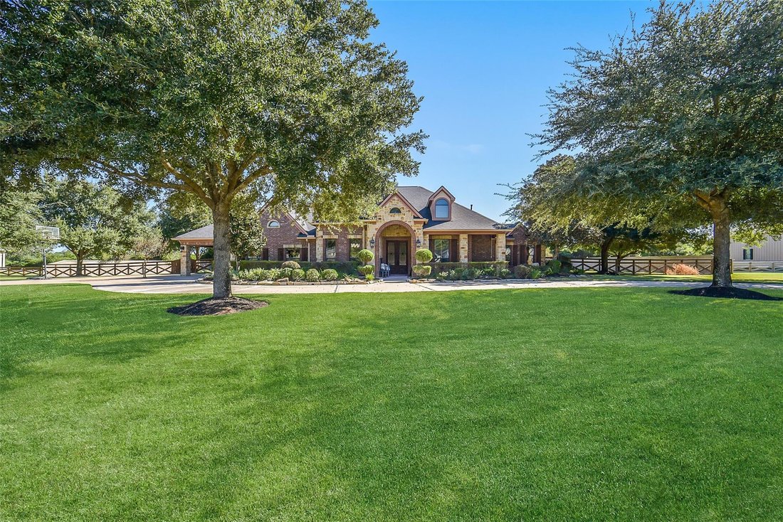 House in Tomball, Texas, United States 3 - 18567625