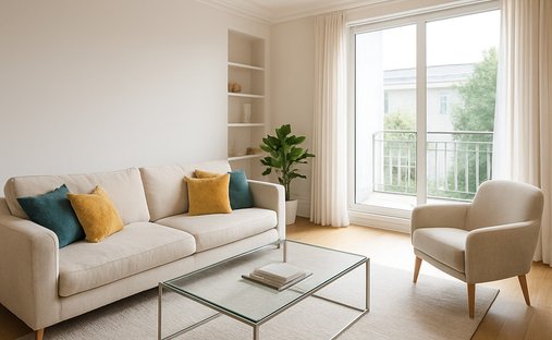 Apartment in Centre Ville, Rueil-Malmaison, France 1