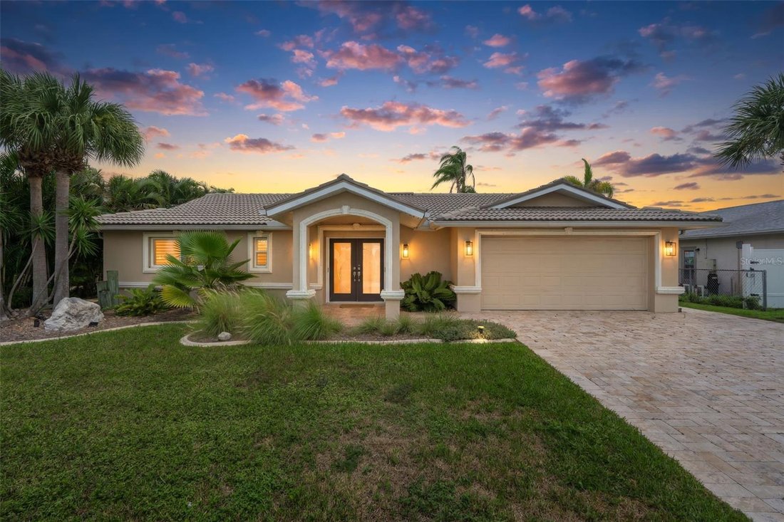 House in New Port Richey, Florida, United States 1 - 18568843