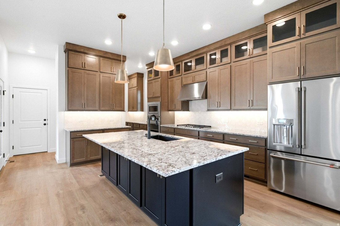 House in West Jordan, Utah, United States 2 - 18459352