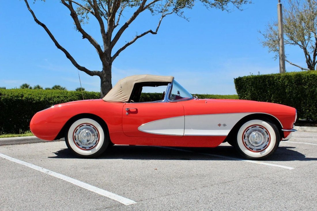 Cabriolet in Sarasota, FL, United States 4 - 18568176