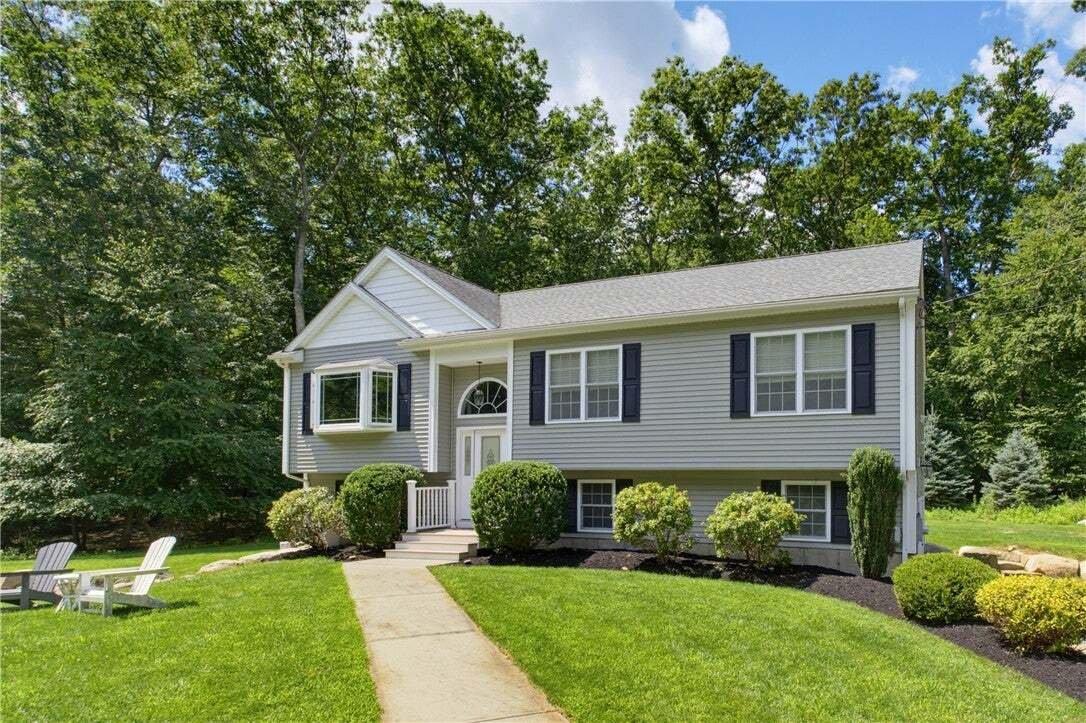 House in Coventry, Rhode Island, United States 1 - 18570597