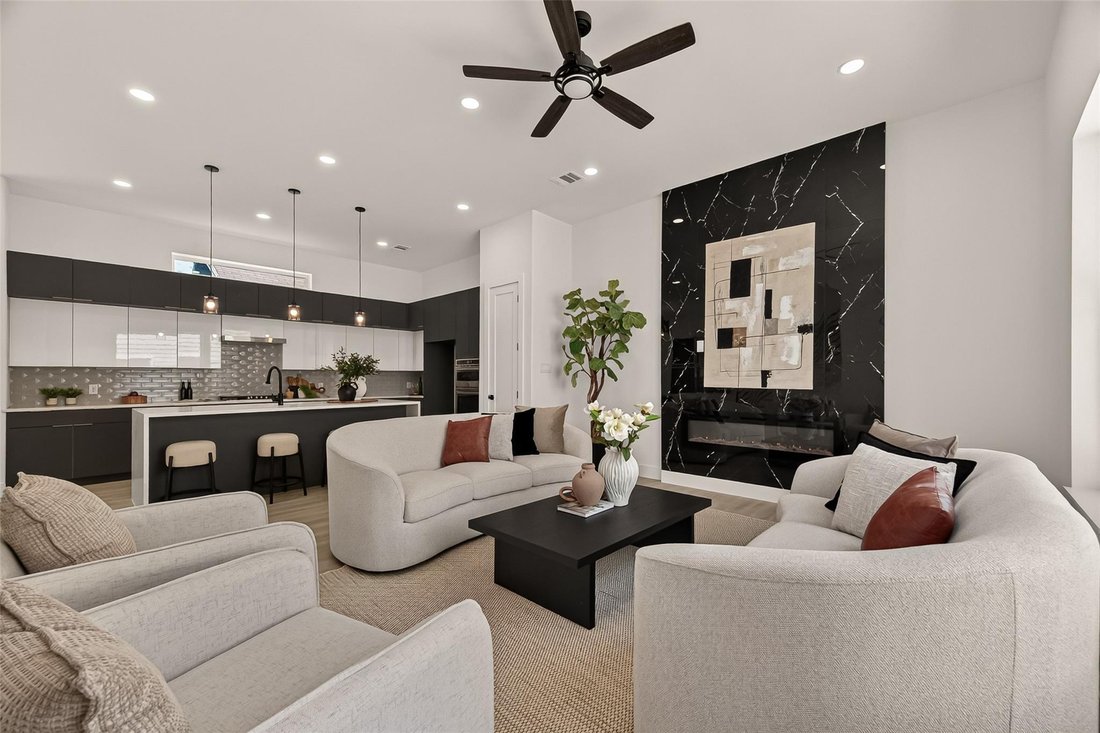House in Houston, Texas, United States 3 - 18067039