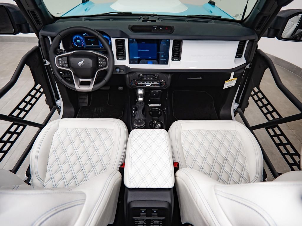 Ford Bronco 4X4 in Fort Lauderdale, FL, United States 5 - 18567739