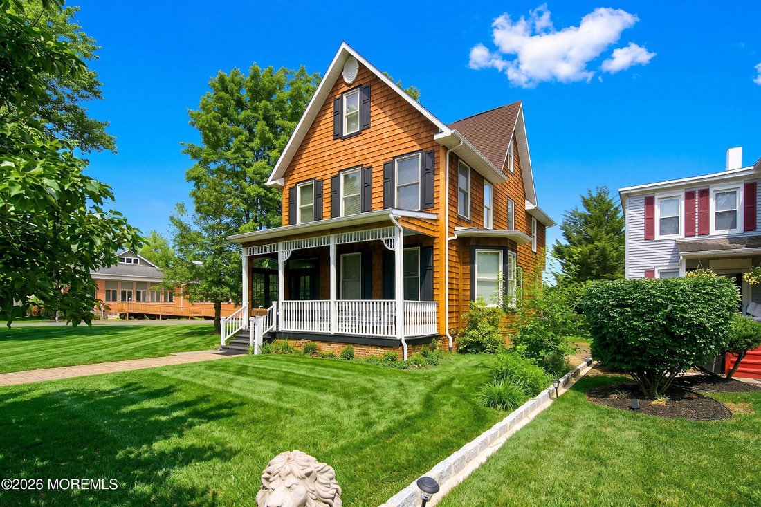 House in Freehold Township, New Jersey, United States 1 - 17761974