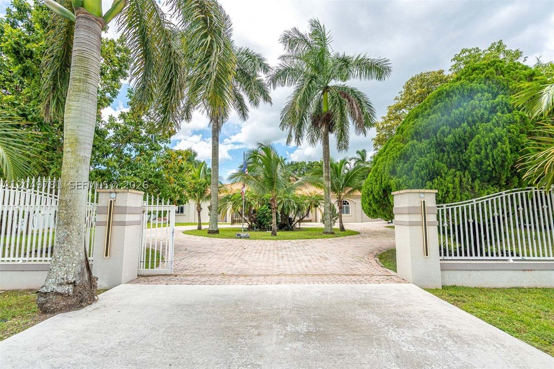 Maison à Miami, Floride, États-Unis 2 - 18370999