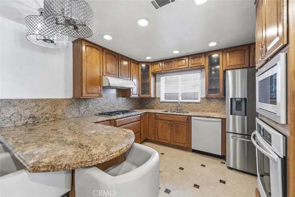 House in Orange, California, United States 3 - 18570740