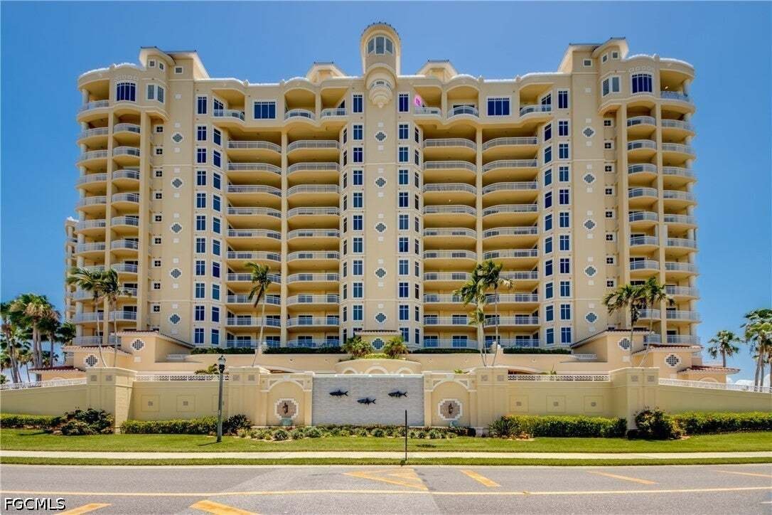 Condo in Cape Coral, Florida, United States 1 - 18570549